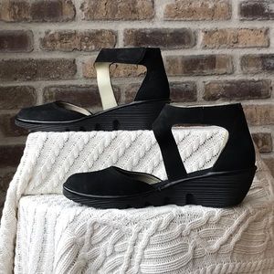 Fly London Size 39